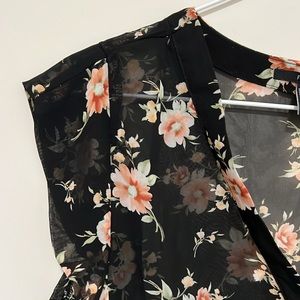 Black floral print sheer shirt, women’s small